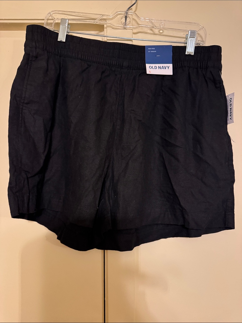 Old Navy Black Lightweight Pull-On Shorts